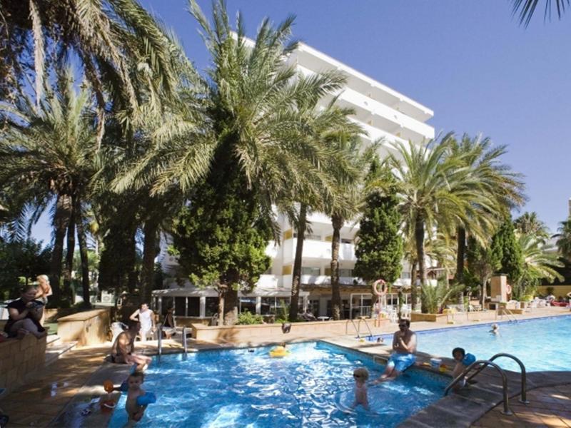 Globales Panamá Hotel 4*